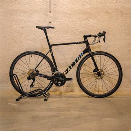 Factor O2 Vam - Montage Carte Racefiets Gloss Carbon/ Chrome 2024